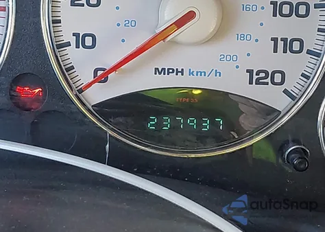 2003 Jeep Liberty Limited Edition из США, поврежденный, VIN 1J4GL58K33W690413